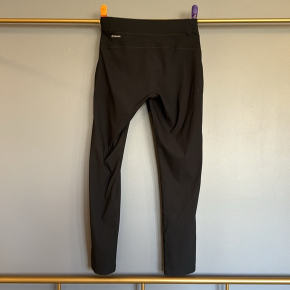 Columbia brand women’s hiking pants size 29” waist - Picture 2 of 3